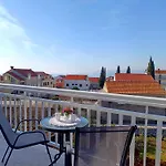 Apartments Marina